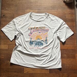 Yellowstone National Park Graphic T-Shirt